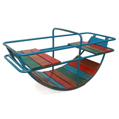 DONDOLO BIMBI METALLO DECORATIVO 103X14H47 MADE IN INDIA