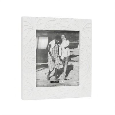 Portafoto Foglie intagliate in mdf bianco 22X28 | foto 14x19