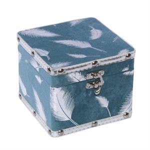 Scatola blu rivestita velluto cm 12x12H10